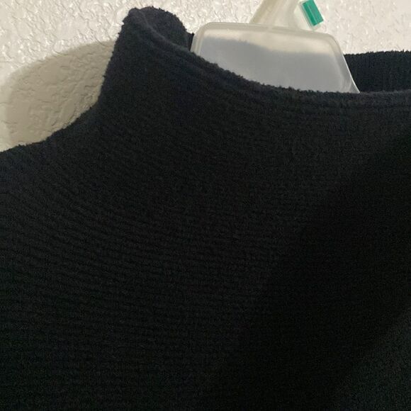 FREE PEOPLE Women’s Black Knitted Cotton/Nylon/Elastane Blend Oversized Sweater - Picture 8 of 9